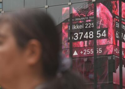 Yen weakens after Bank of Japan hikes rates as expected