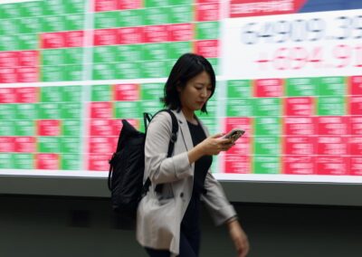 Asia stocks dive amid focus on geopolitics