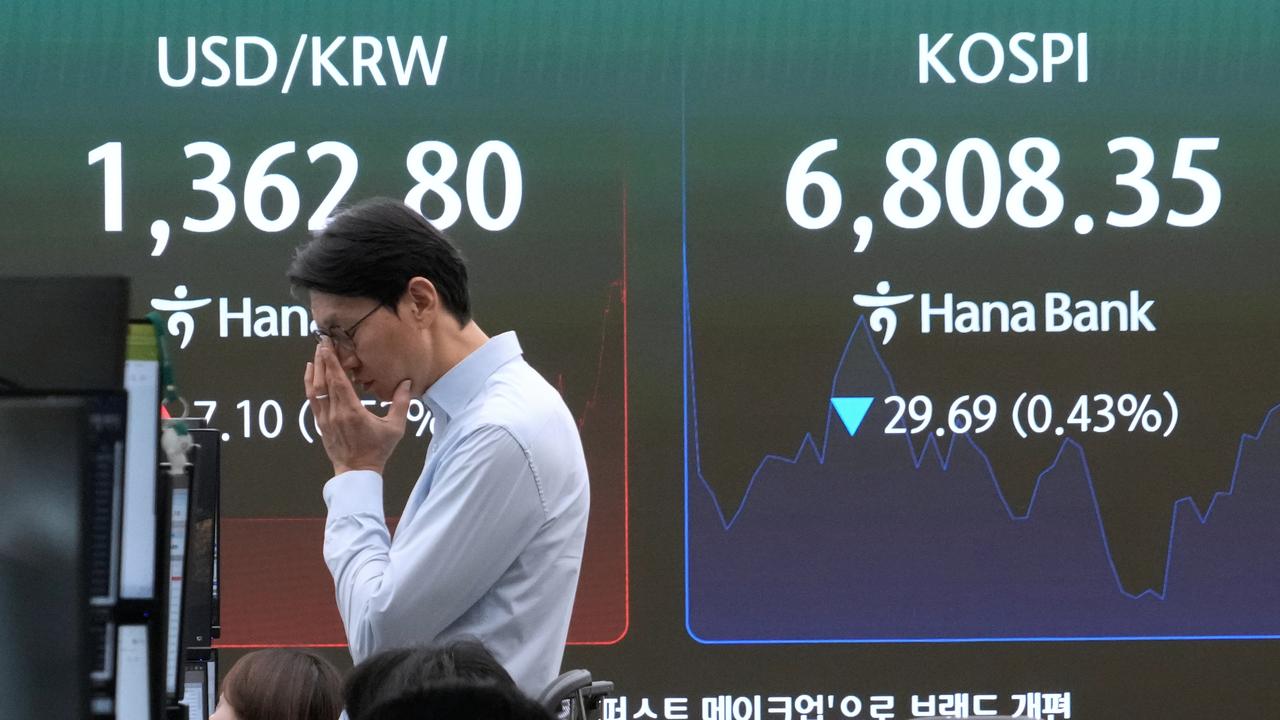 Bond yields at multi-year highs keep investors wary