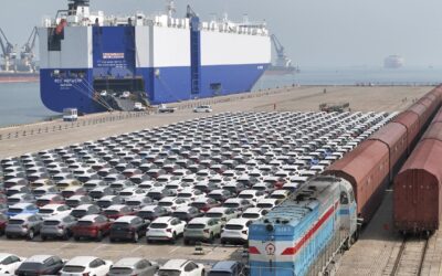 China exports surge amid pressure to rebalance trade