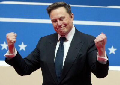 Musk pledges to give SpaceX share for every US child