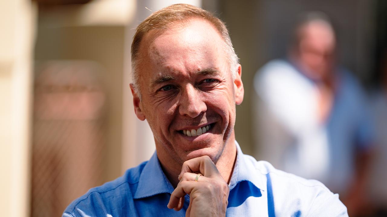 Commonwealth Bank executive, retail banking services, Angus Sullivan
