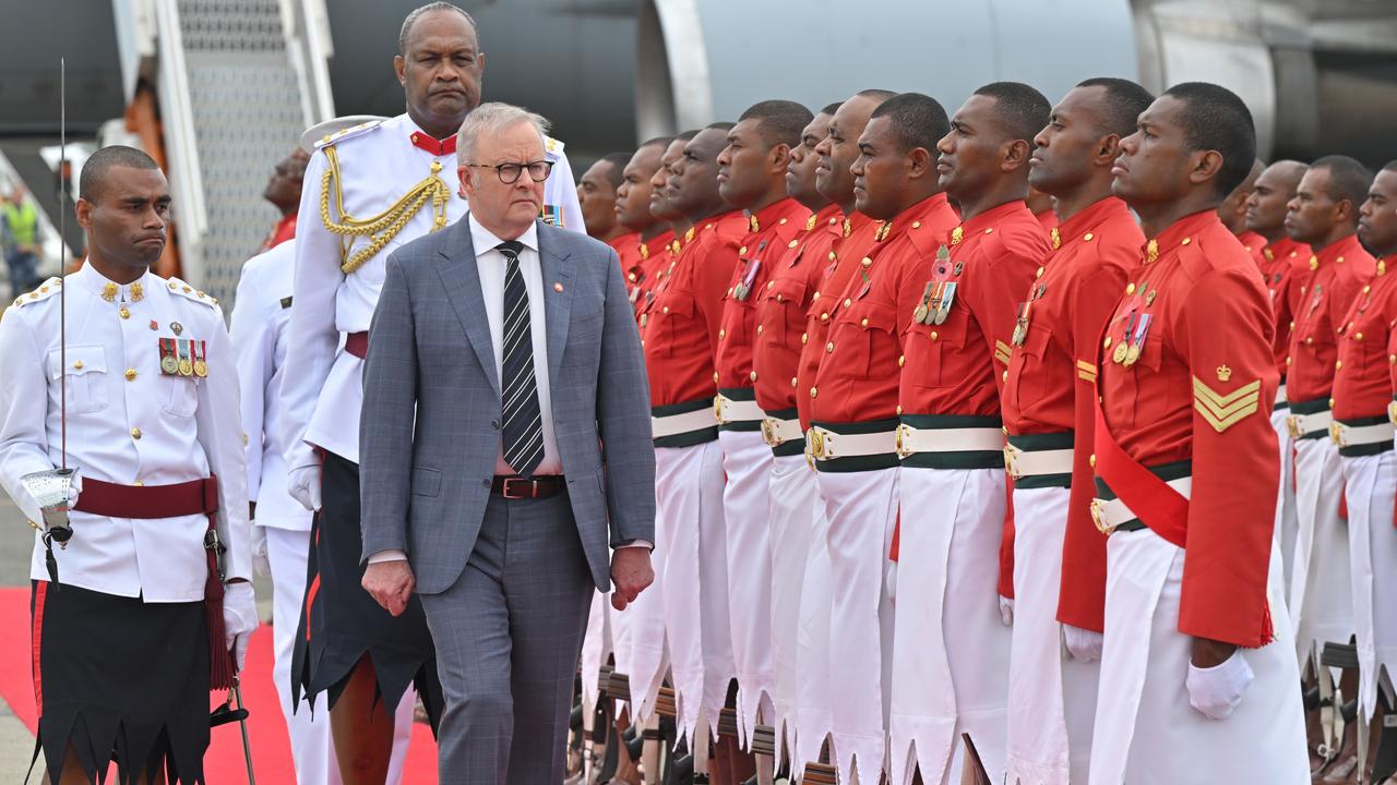 Prime Minister Anthony Albanese arrives in Fiji before Pre-Cop31