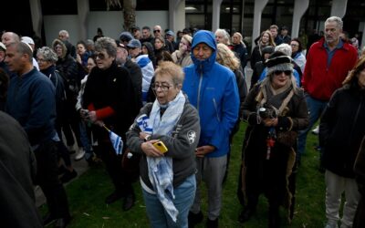 Hundreds gather to mark moment October 7 attack started