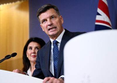 Border blitz to come with coalition’s migration cuts