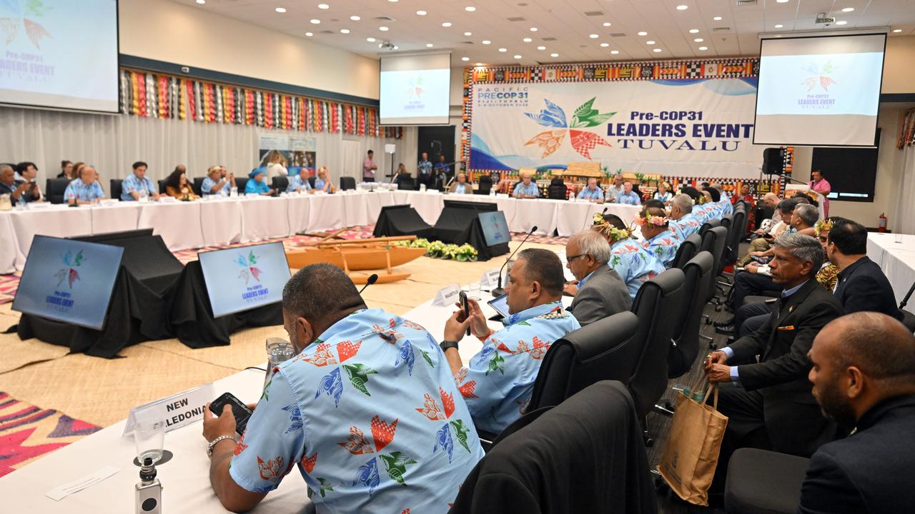 Leaders dialogue during the Pre-Cop31 meeting