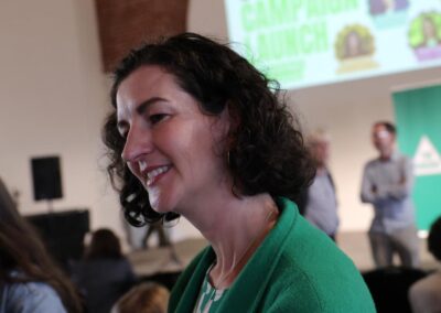 Greens launch campaign with public grocery pledge