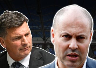 Liberal leader downplays threat of ex-treasurer return