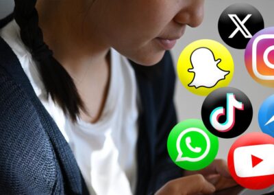 Greens push for compensation in social media laws