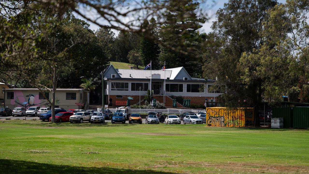 Golf club 